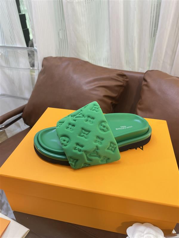 20251128184541762 180